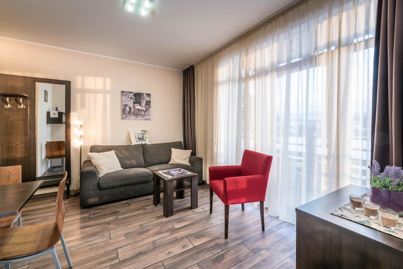 Apartman Mirka - Hotel Luka Besenova Luaran gambar