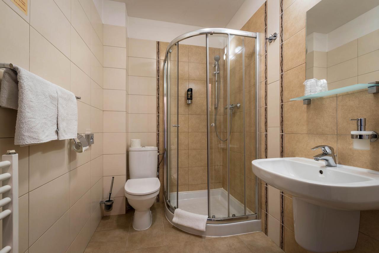 Apartman Mirka - Hotel Luka Besenova Luaran gambar