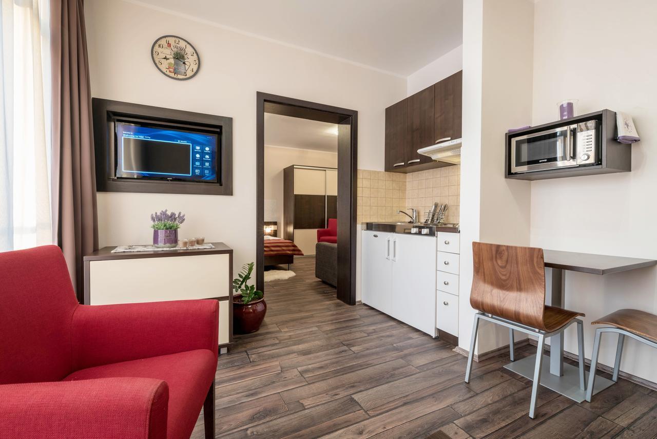 Apartman Mirka - Hotel Luka Besenova Luaran gambar
