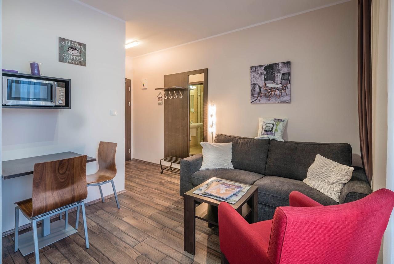 Apartman Mirka - Hotel Luka Besenova Luaran gambar